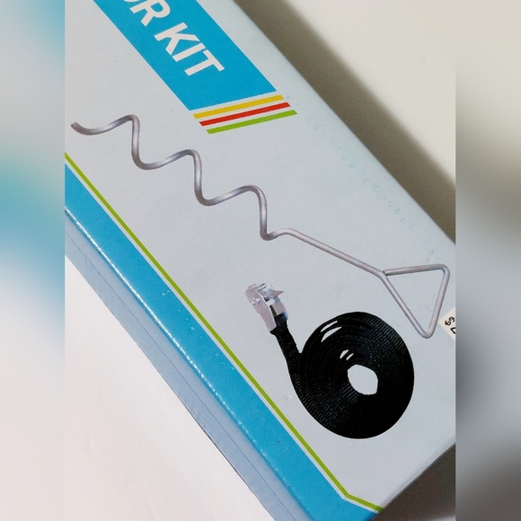 Trampoline Anchor Kit NWT - Picture 3 of 4